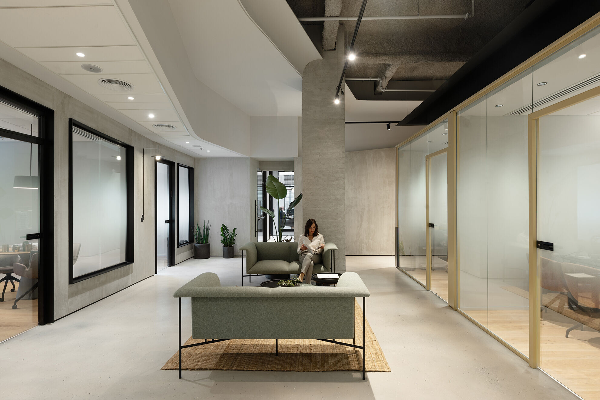 https://archello.com/story/118790/attachments/photos-videos/9 photo_credit Gidon Levin