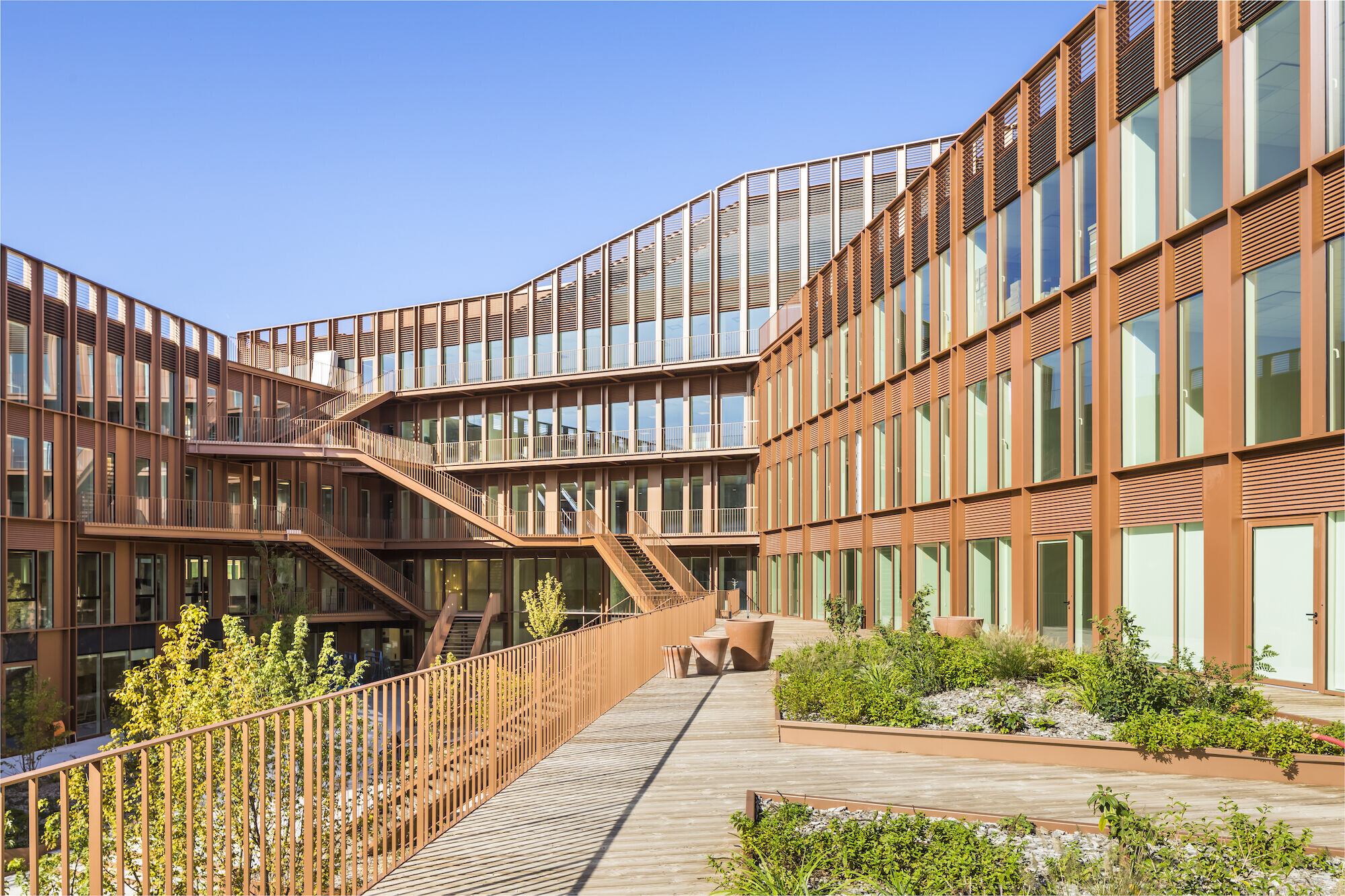 https://archello.com/story/118937/attachments/photos-videos/24 photo_credit Brenac & Gonzalez & Associés BGA