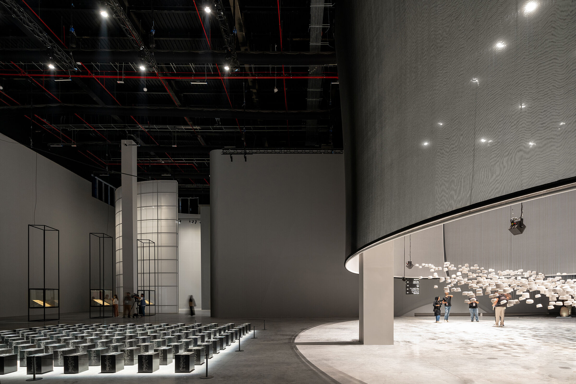 https://archello.com/story/118986/attachments/photos-videos/8 photo_credit Photograph by Marco Cappelletti, Courtesy of OMA.