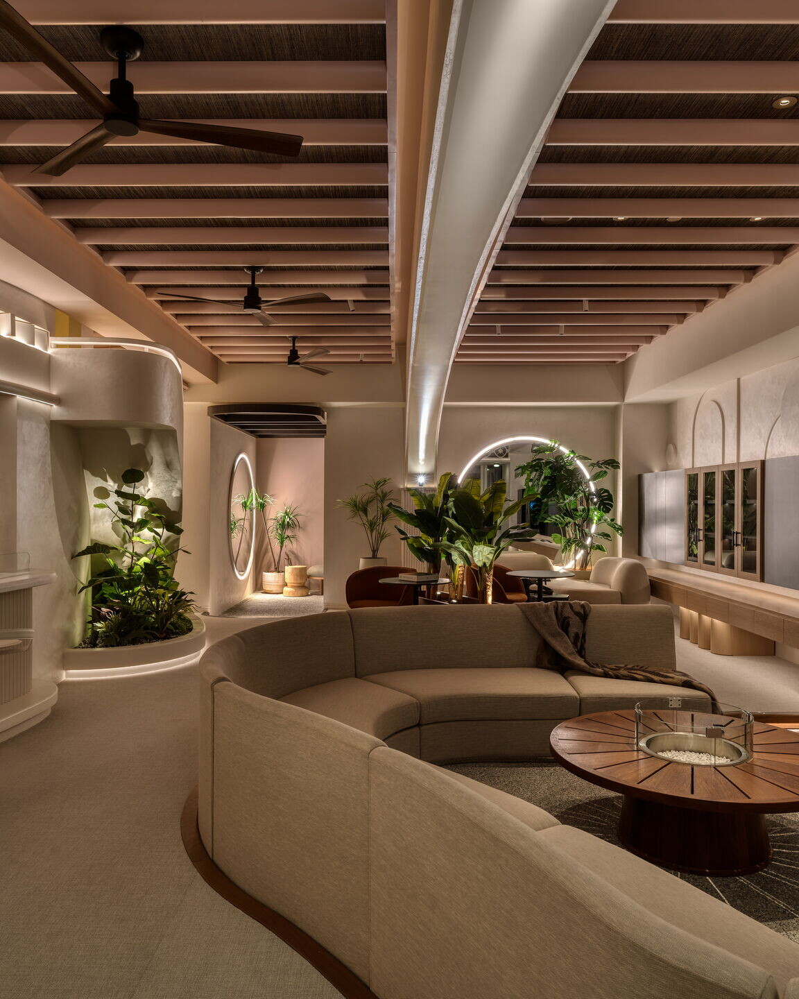 https://archello.com/story/119066/attachments/photos-videos/17 photo_credit Steven Ko