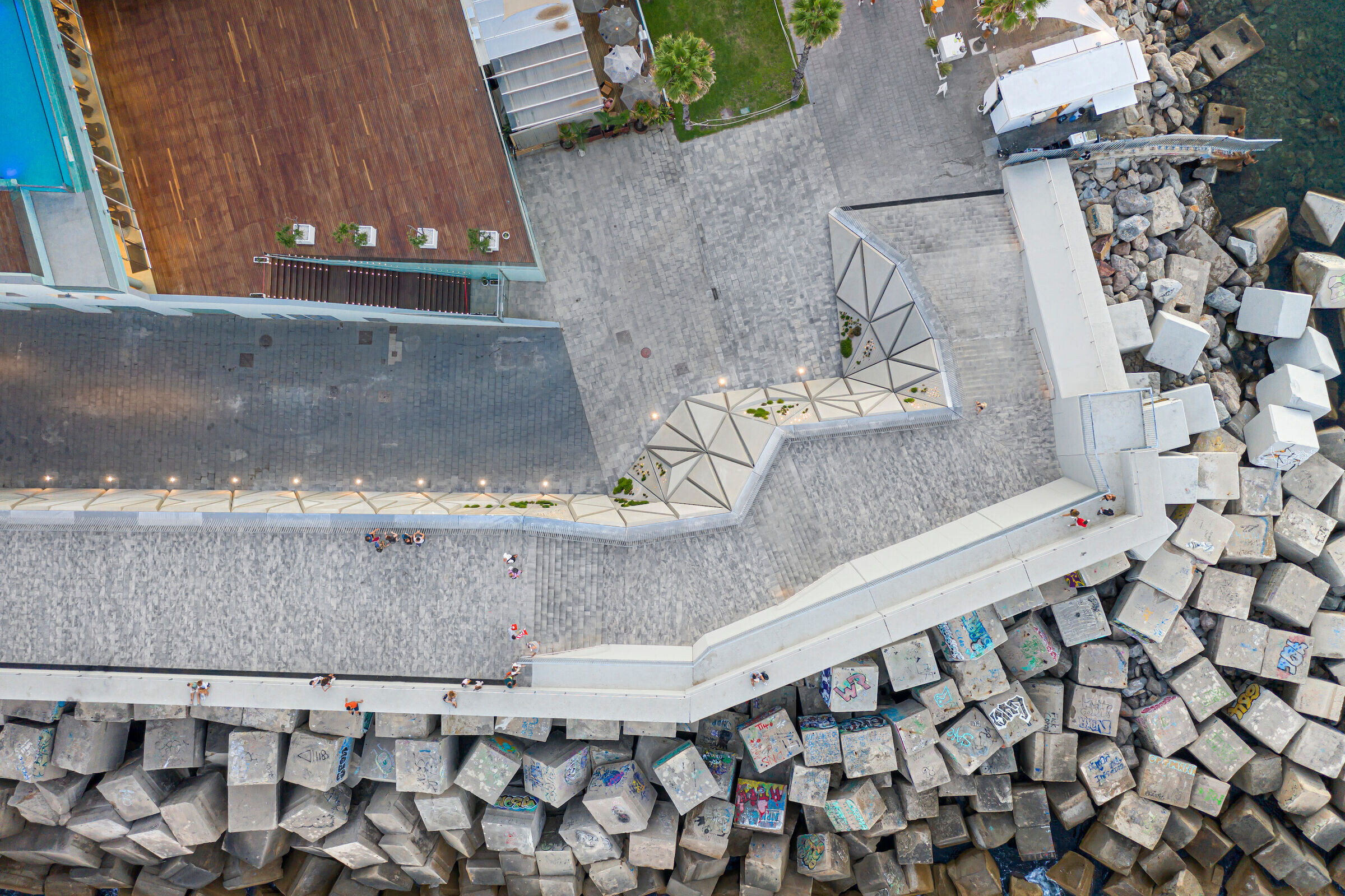 https://archello.com/story/119181/attachments/photos-videos/23 photo_credit Adrià Goula