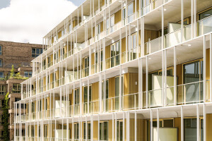 Detail: filigree grid around residential building The Line in high-strength concrete