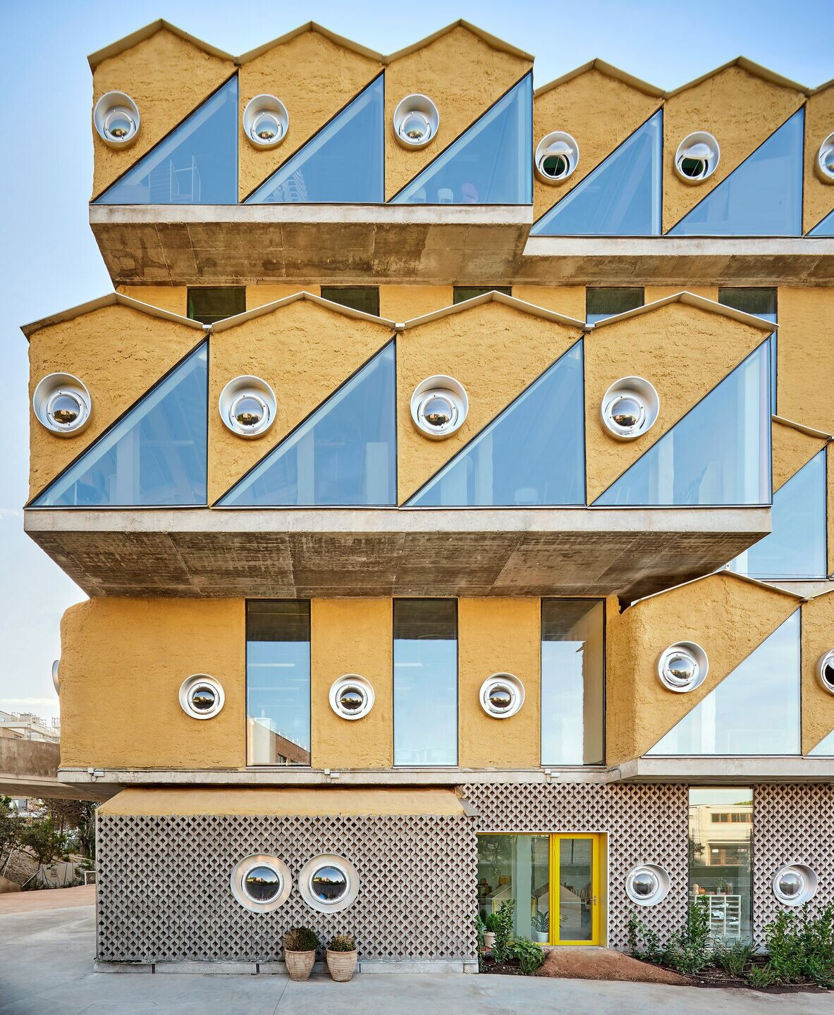 https://archello.com/story/119327/attachments/photos-videos/4 photo_credit José Hevia