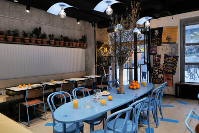 New Israeli cafe Dizengof/99