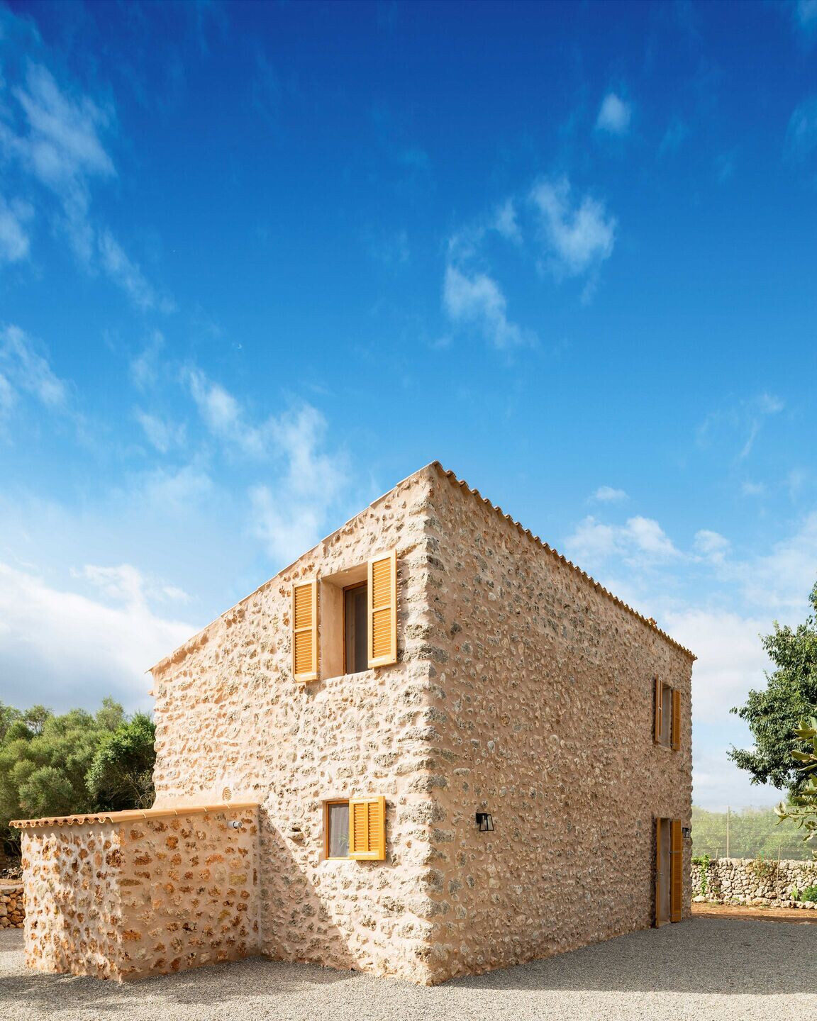 https://archello.com/story/119380/attachments/photos-videos/4 photo_credit Lluís Bort
