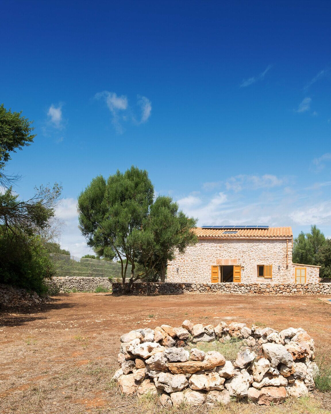 https://archello.com/story/119380/attachments/photos-videos/6 photo_credit Lluís Bort