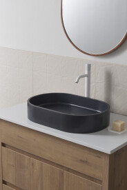 Parro LG washbasin made of concrete