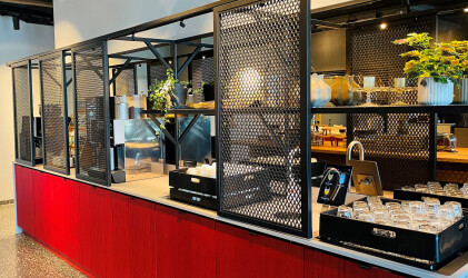 Banker Wire M14Z-5 being used as space dividers and display panels in a restaurant