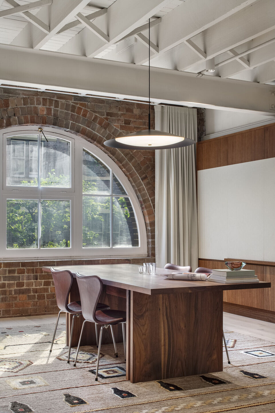 https://archello.com/story/119649/attachments/photos-videos/10 photo_credit Nicole England