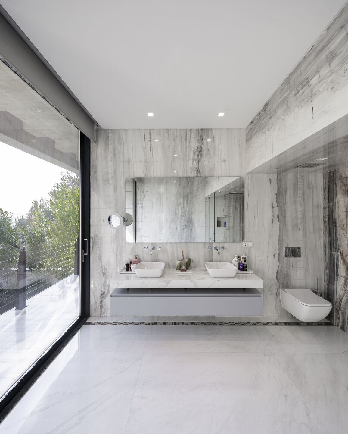 https://archello.com/story/119716/attachments/photos-videos/17 photo_credit Parham Taghioff