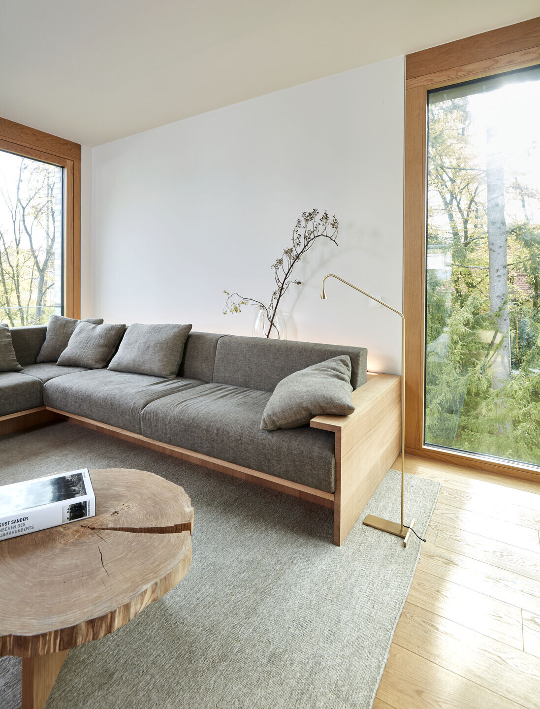 https://archello.com/story/119846/attachments/photos-videos/11 photo_credit Max von Eicken