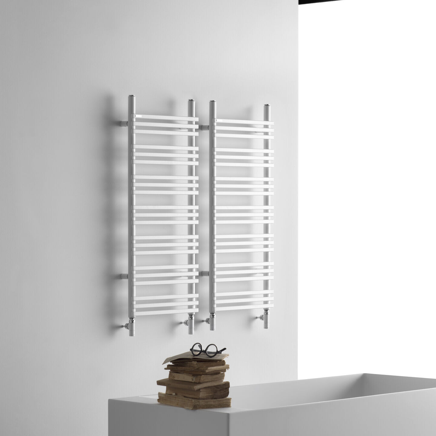 https://archello.com/product/93535/attachments/photos-videos/5