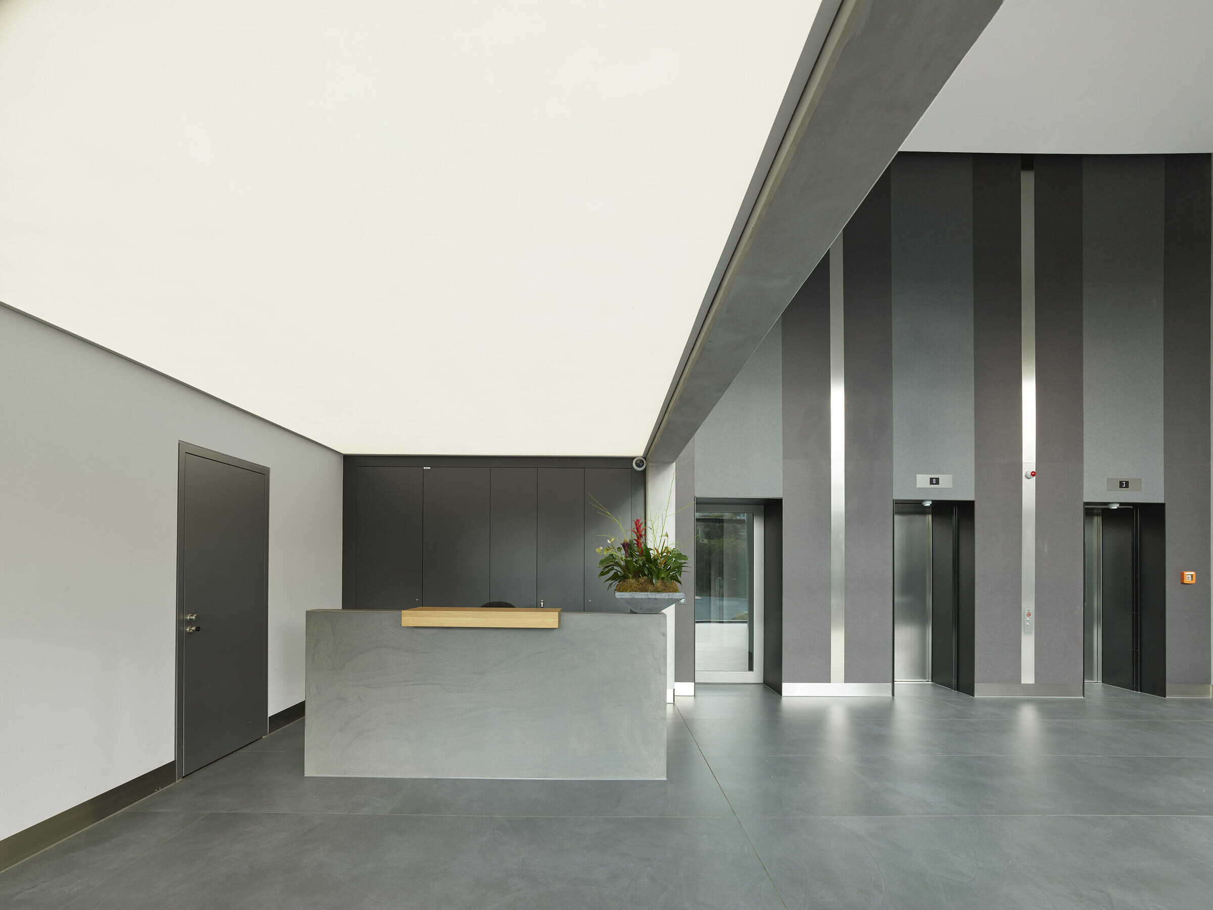 https://archello.com/story/119966/attachments/photos-videos/12 photo_credit Roland Halbe
