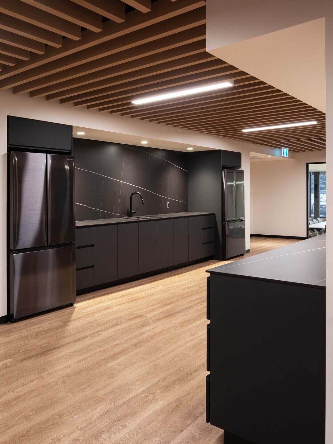 https://archello.com/story/119955/attachments/photos-videos/9 photo_credit Raphael Thibodeau