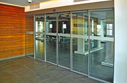 TeleS110 Automatic Sliding Door