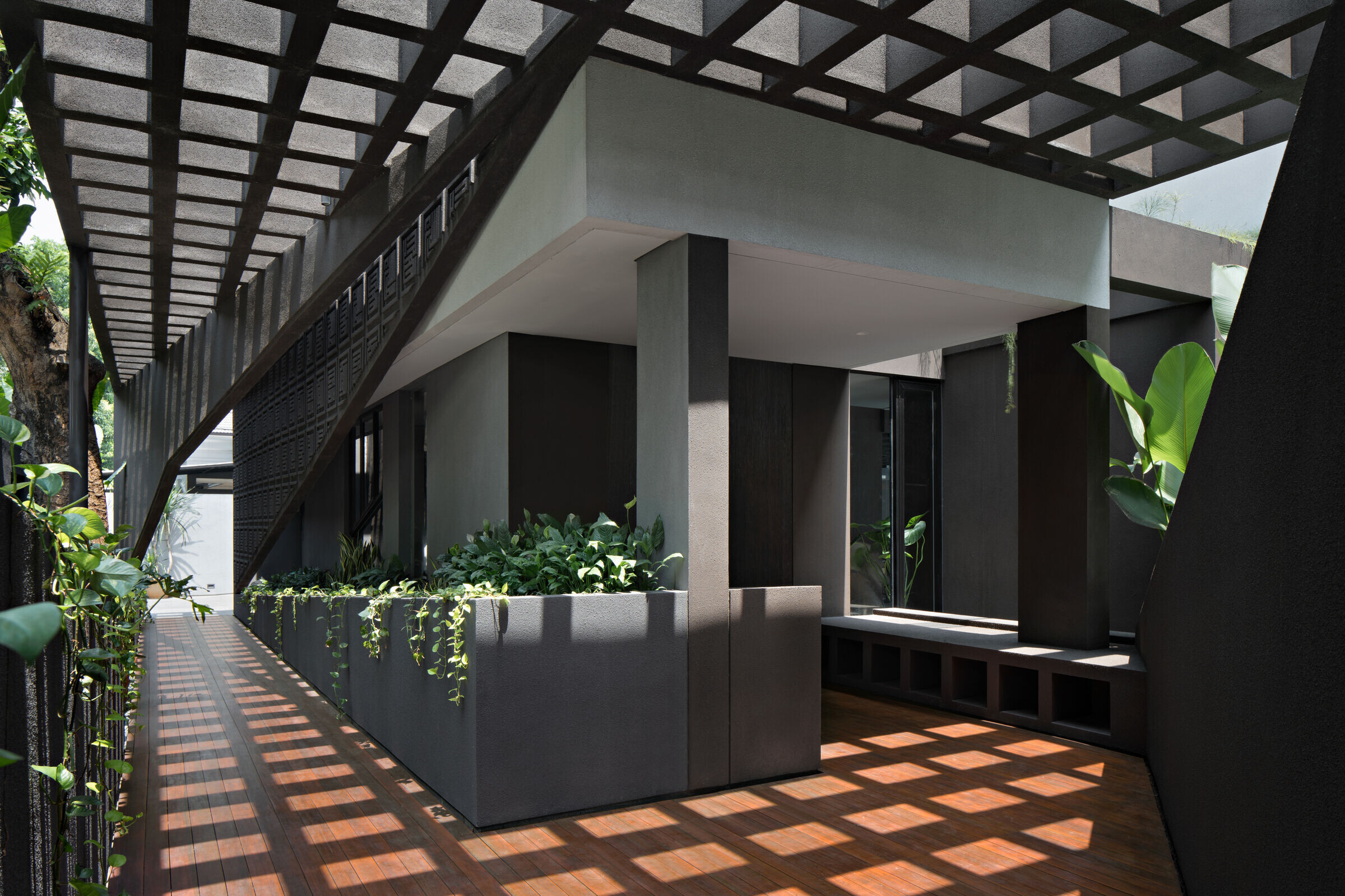 https://archello.com/story/120074/attachments/photos-videos/3 photo_credit Mariowibowo Photography