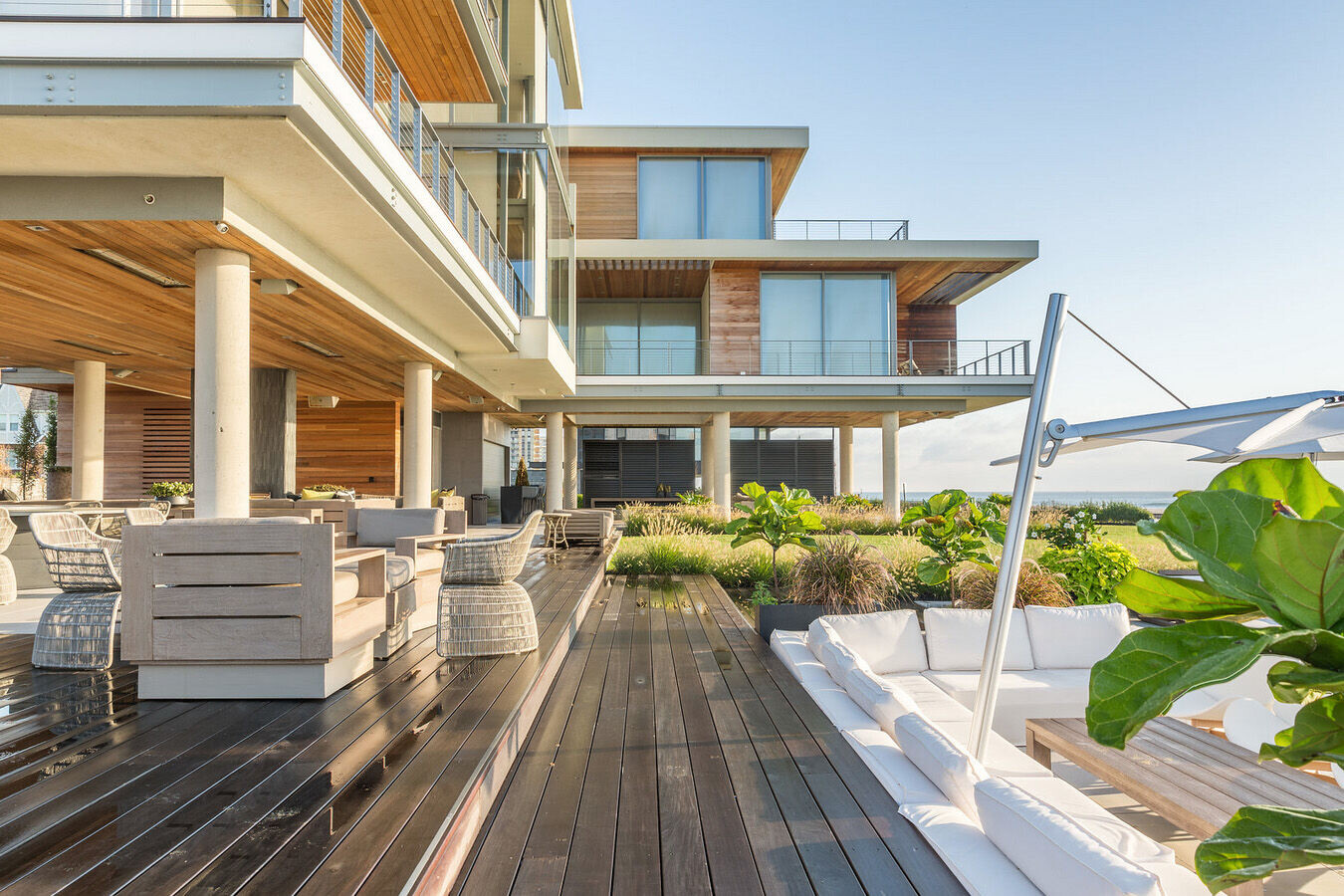 https://archello.com/story/120126/attachments/photos-videos/5 photo_credit Studio PEEK | ANCONA