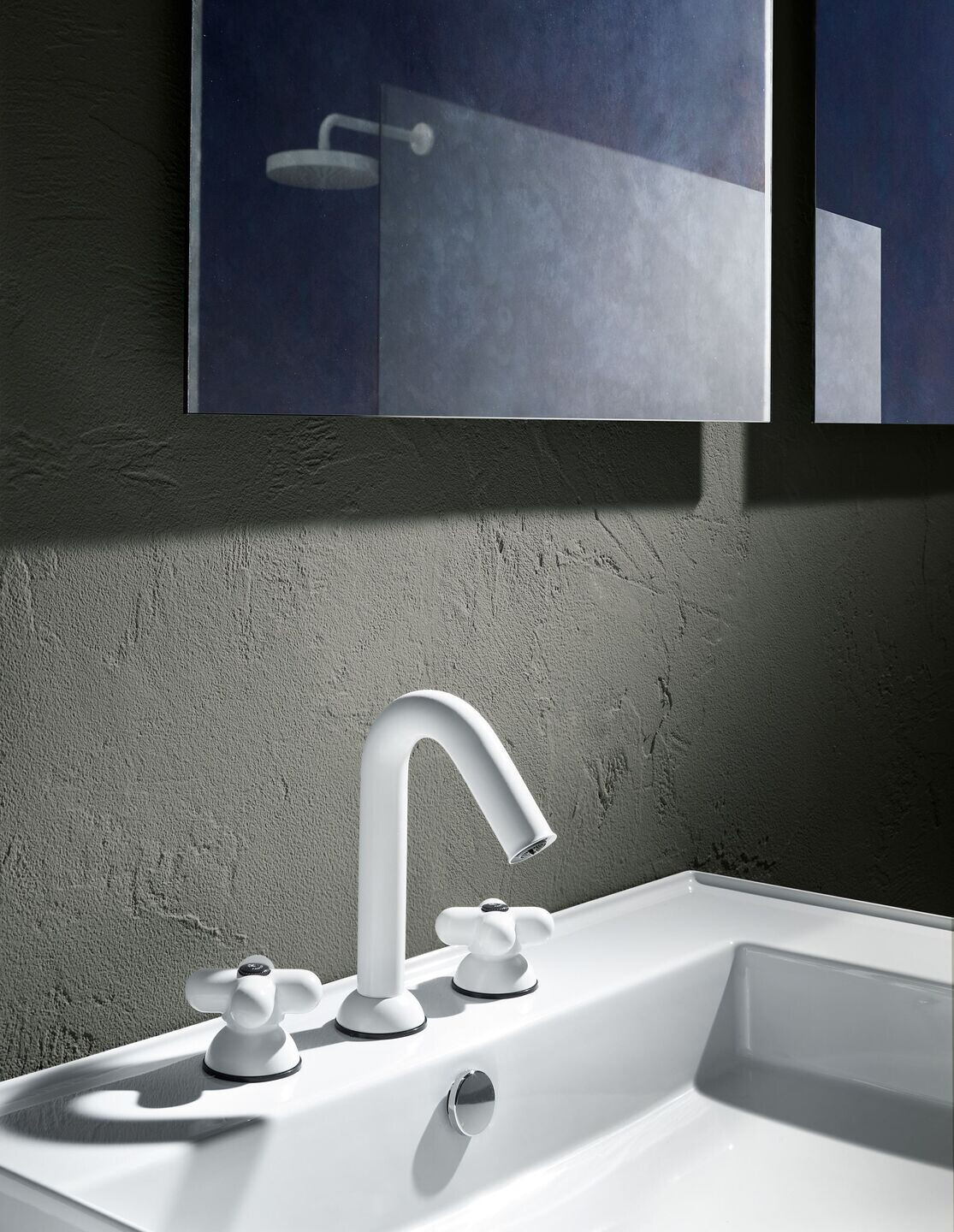 https://archello.com/product/86306/attachments/photos-videos/7