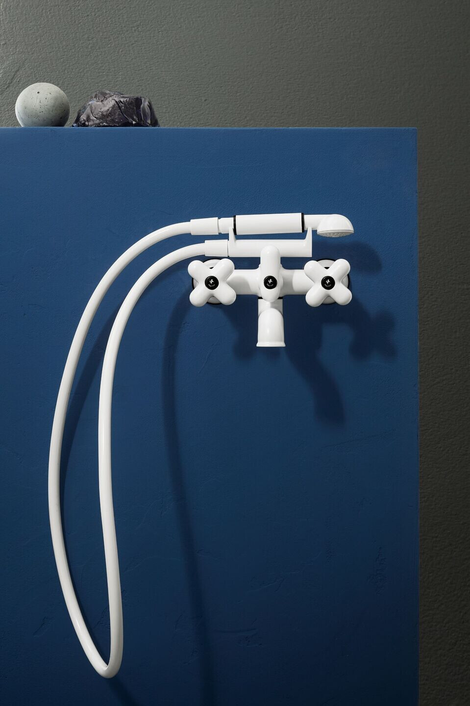 https://archello.com/product/86306/attachments/photos-videos/9