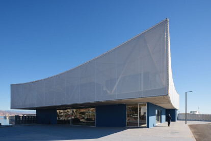 Almeira Fish Market by Estudio Acta provocatively connects industrial processes with the city