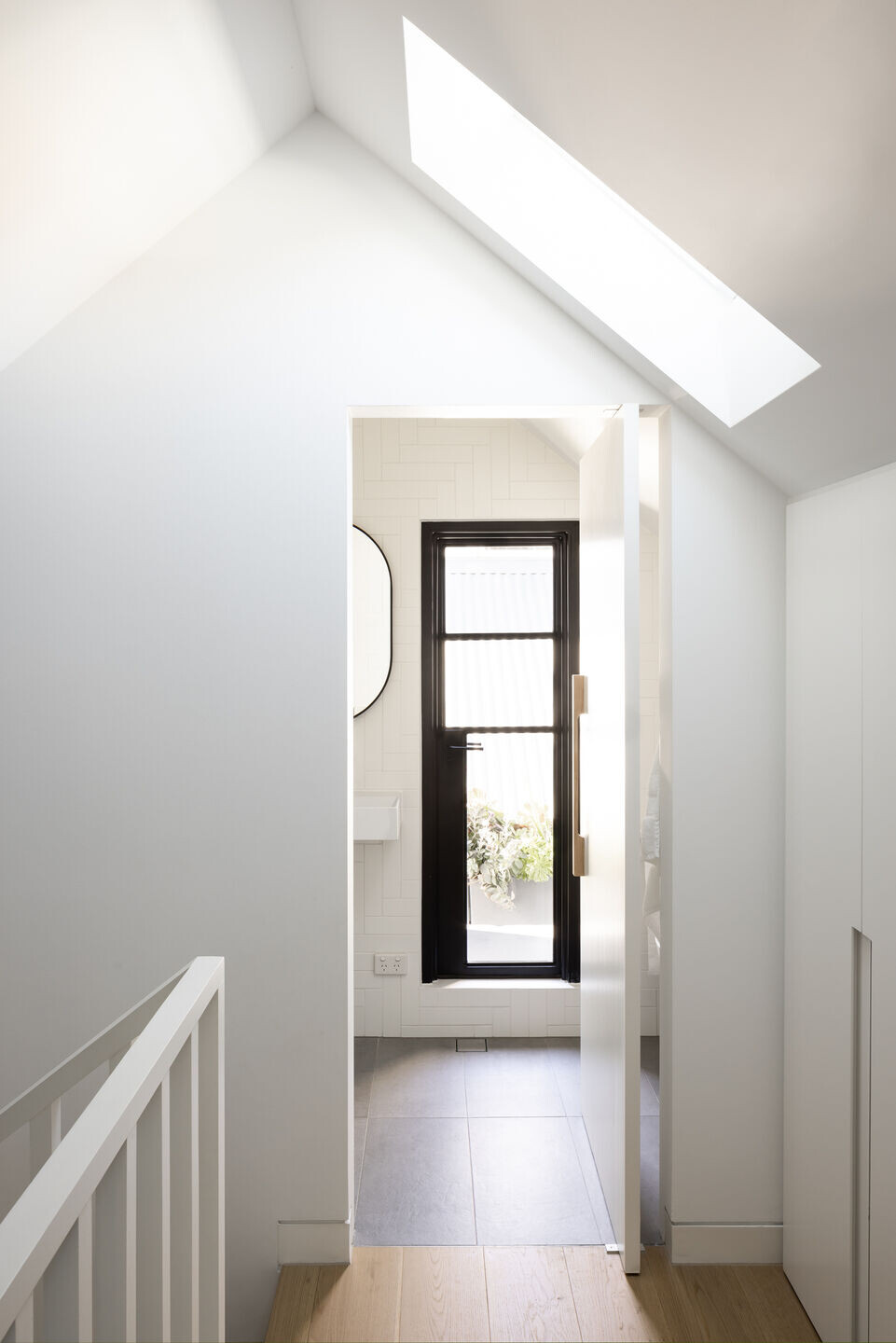 https://archello.com/story/120180/attachments/photos-videos/13 photo_credit Simon Whitbread