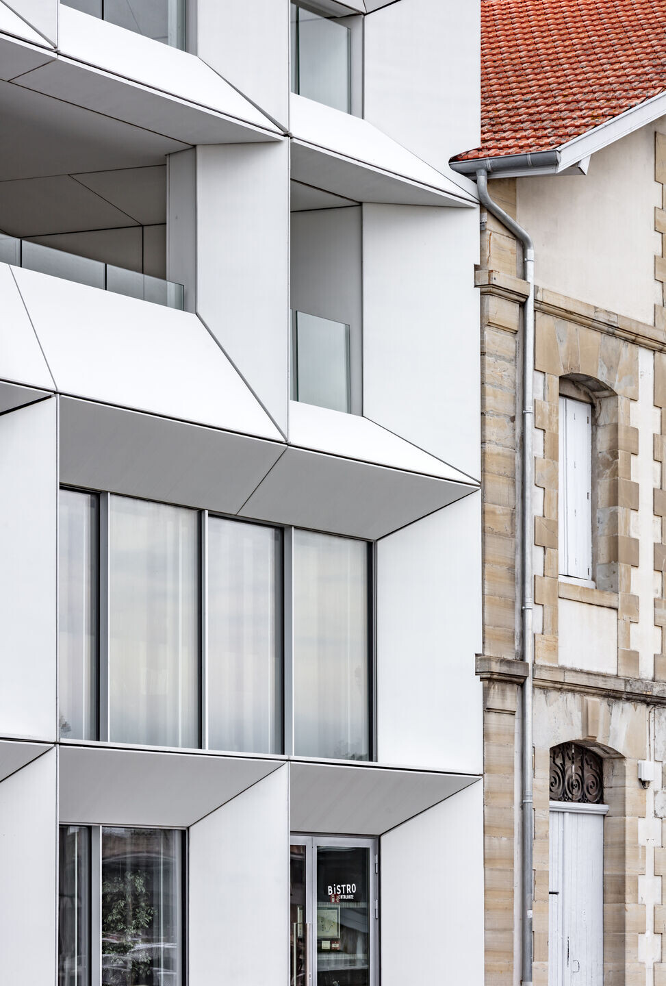 https://archello.com/story/120137/attachments/photos-videos/20 photo_credit Luc Boegly