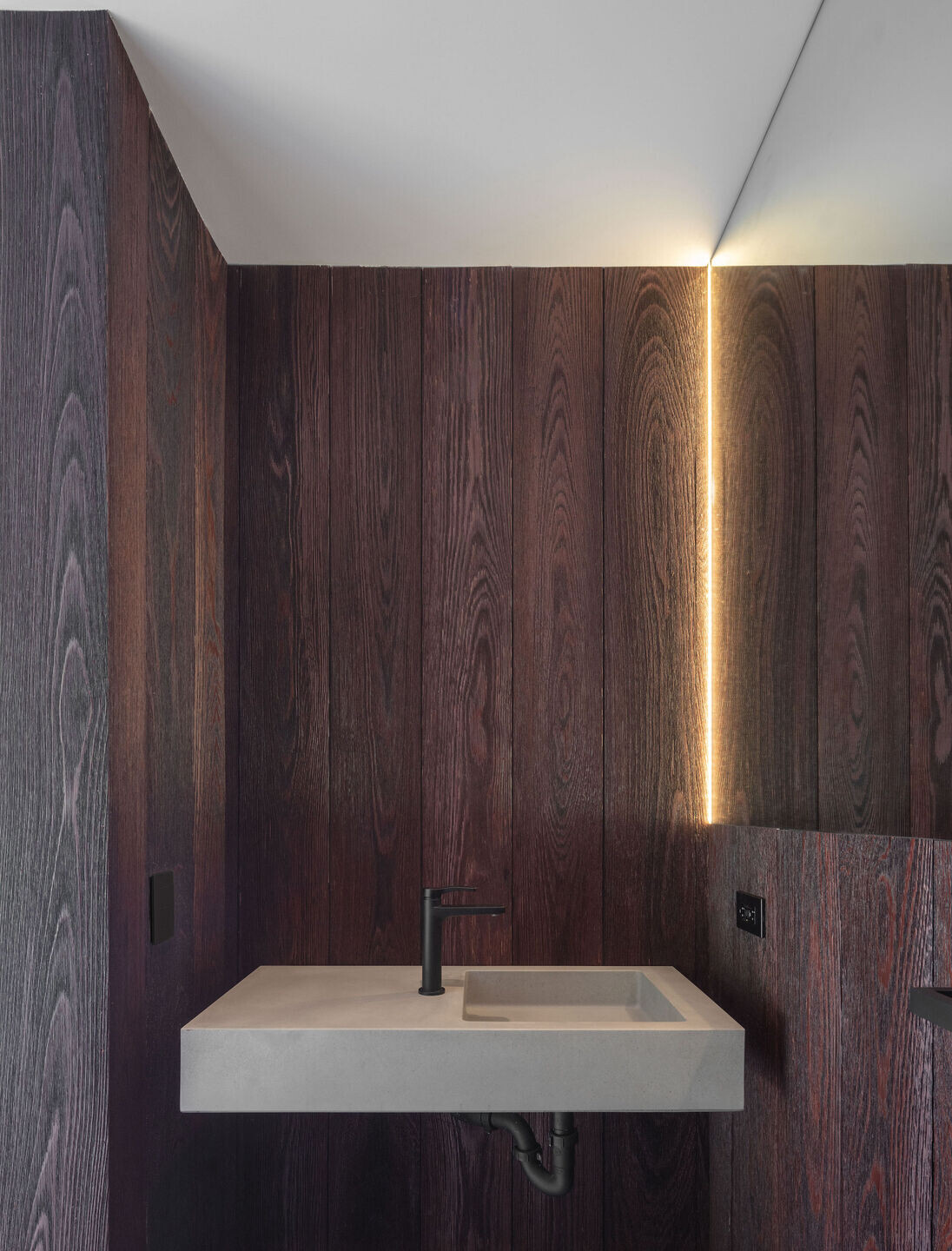 https://archello.com/story/120389/attachments/photos-videos/31 photo_credit Naho Kubota