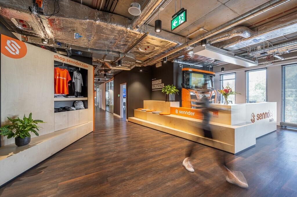 https://archello.com/story/120390/attachments/photos-videos/5 photo_credit Centrum Południe, Skanska
