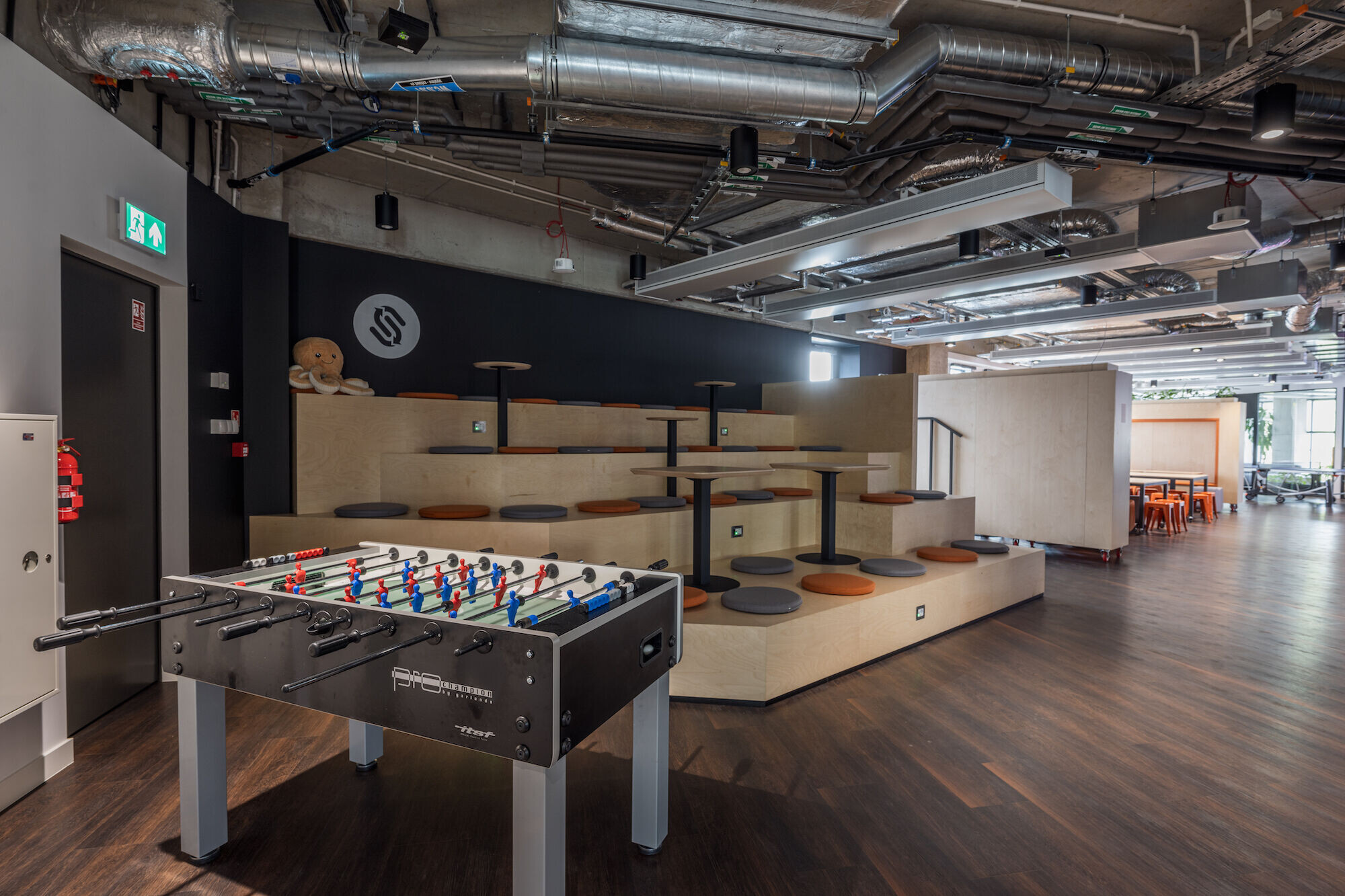 https://archello.com/story/120390/attachments/photos-videos/9 photo_credit Centrum Południe, Skanska