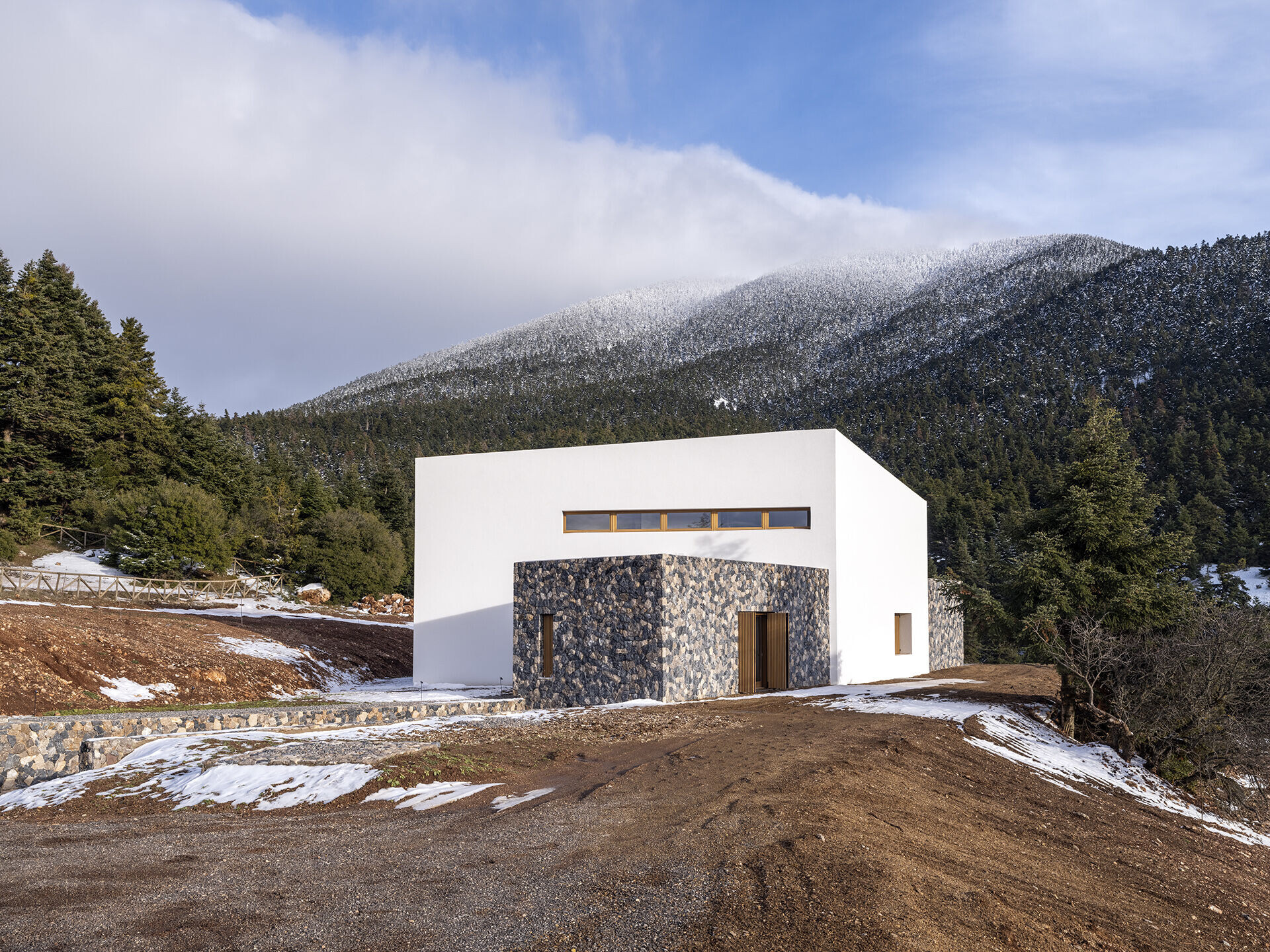 https://archello.com/story/120379/attachments/photos-videos/5 photo_credit Yiorgis Yerolymbos