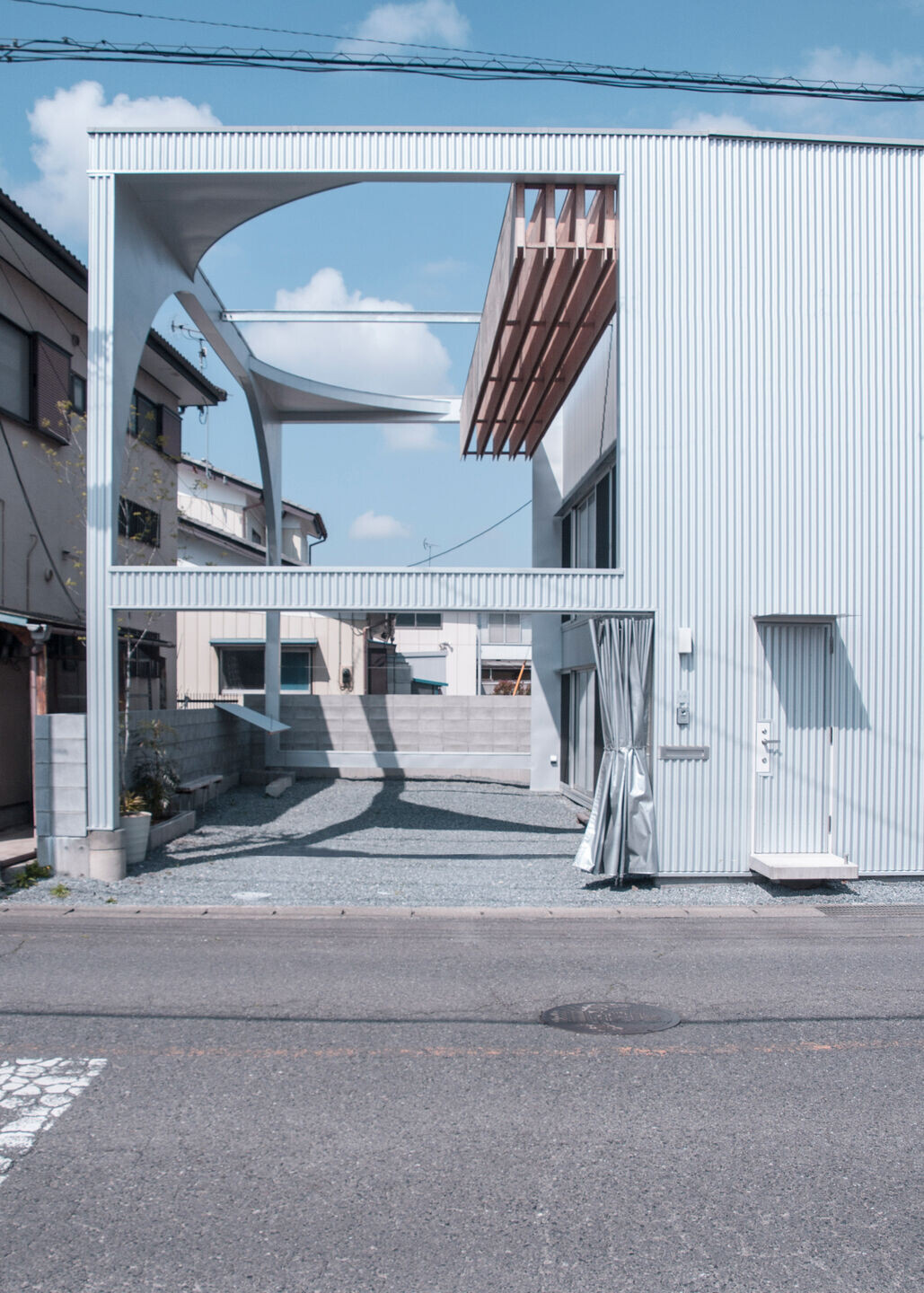 https://archello.com/story/120532/attachments/photos-videos/13 photo_credit KMR・Architects