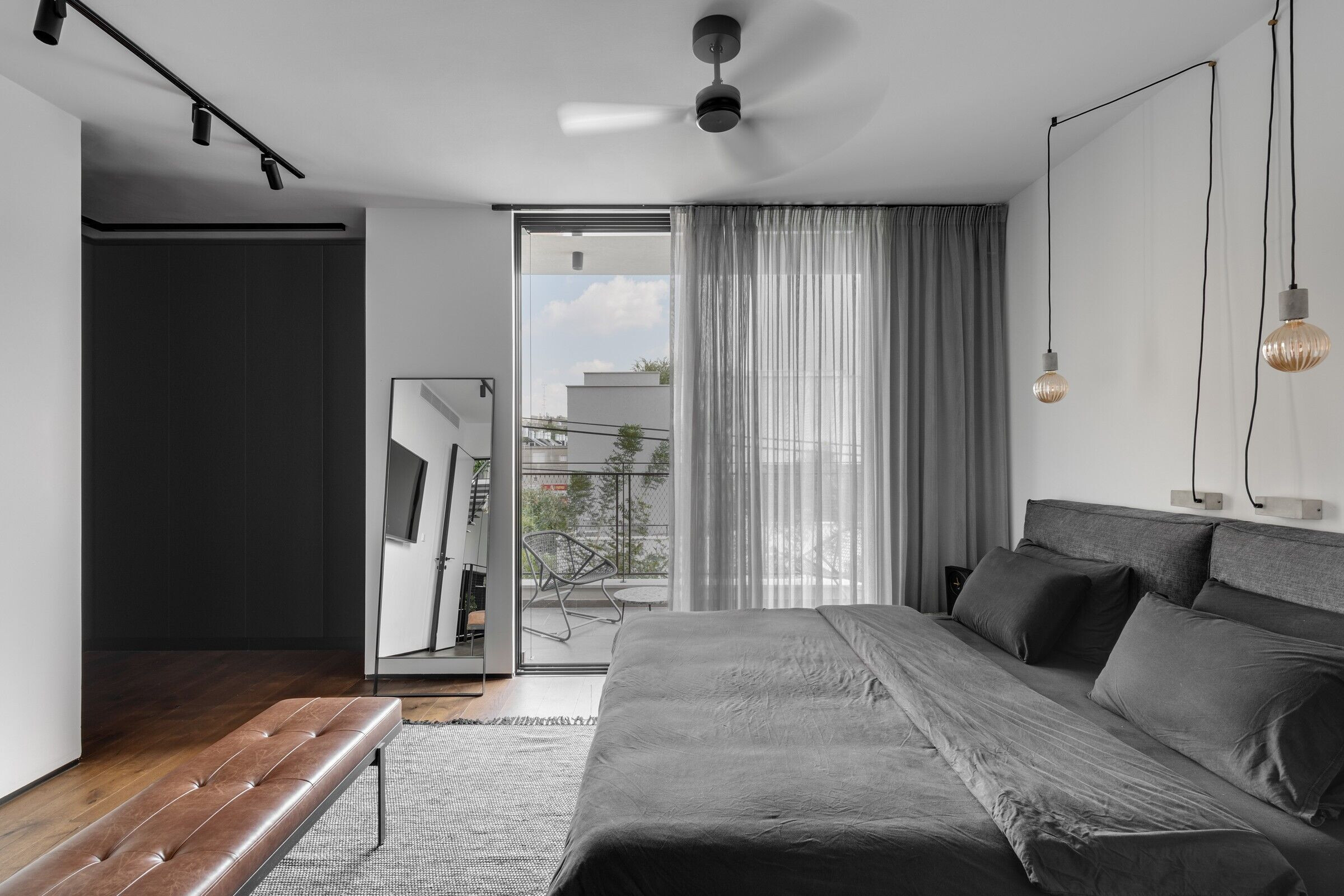 https://archello.com/story/120558/attachments/photos-videos/12 photo_credit Oded Smadar
