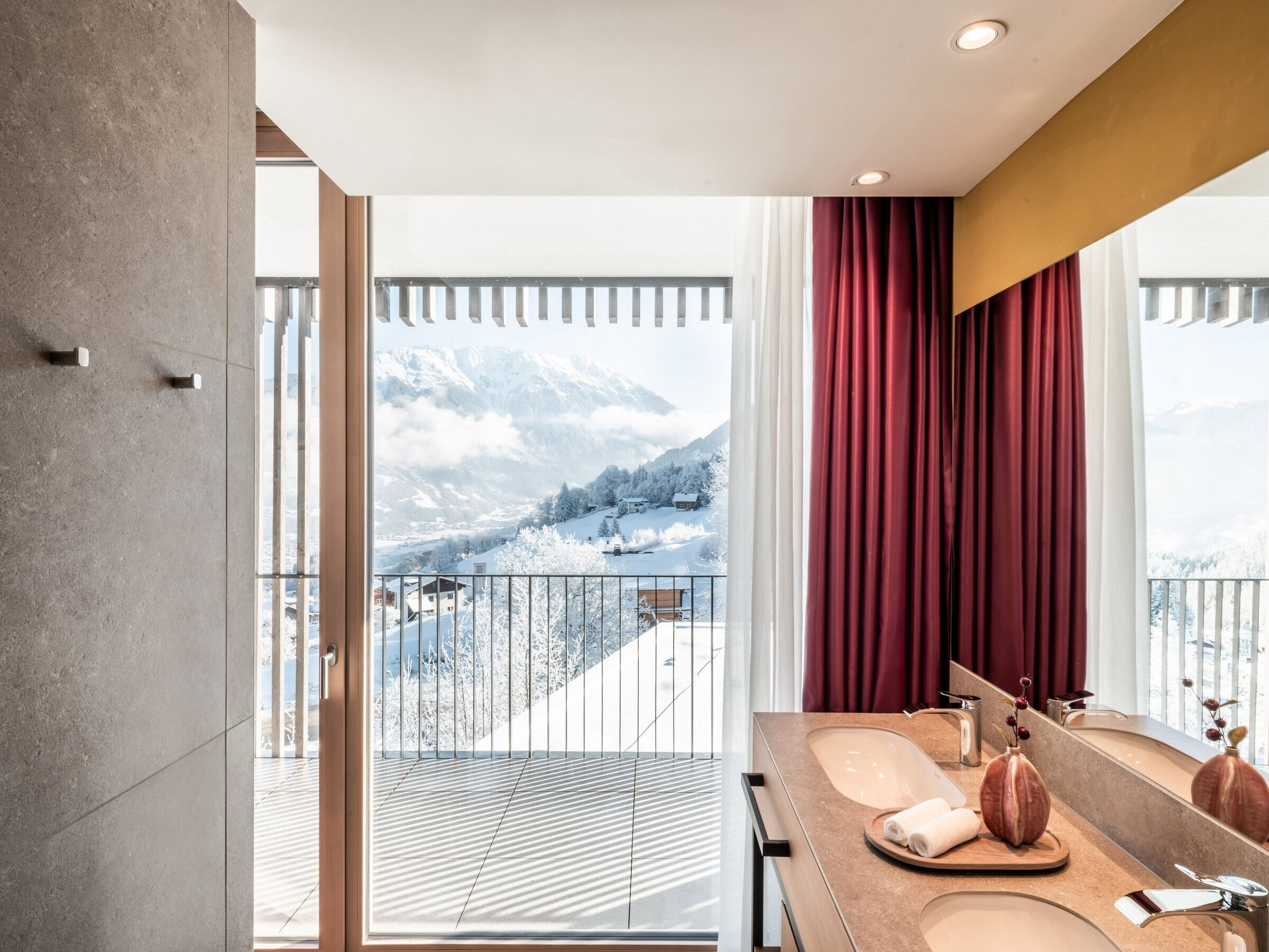 https://archello.com/story/120620/attachments/photos-videos/4 photo_credit Photo courtesy Falkensteiner