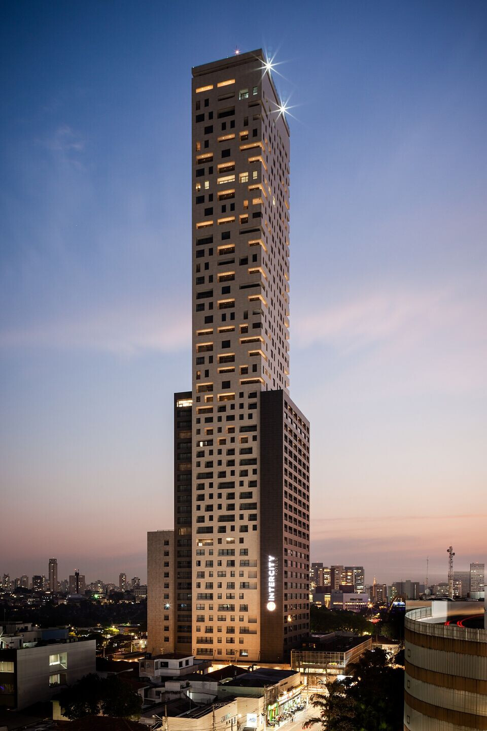 https://archello.com/story/120683/attachments/photos-videos/21 photo_credit Pedro Vannucchi
