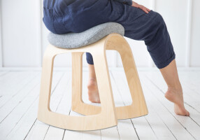 Muista / swaying desk stool