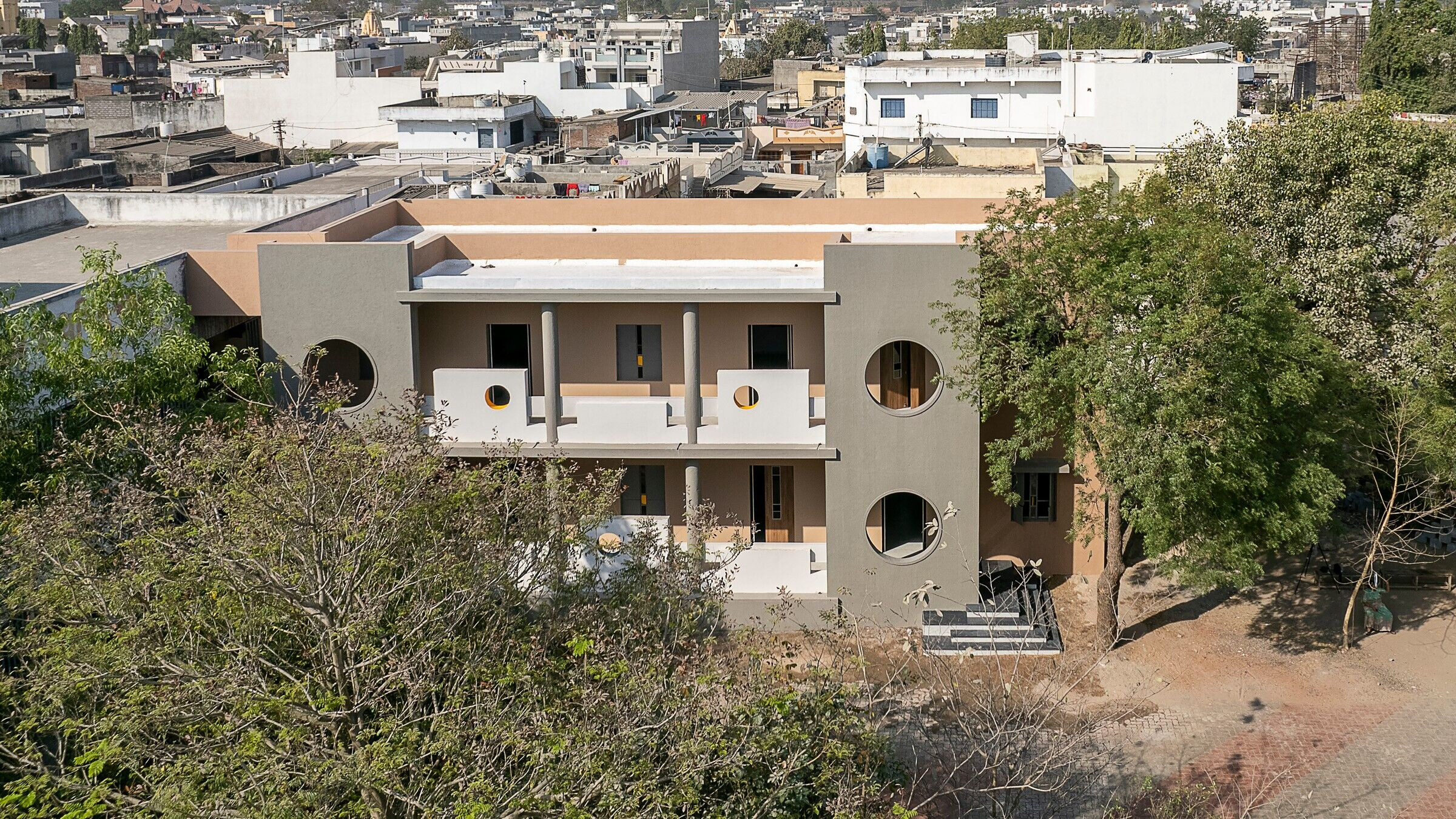 https://archello.com/story/120819/attachments/photos-videos/4 photo_credit Umang Shah Photography