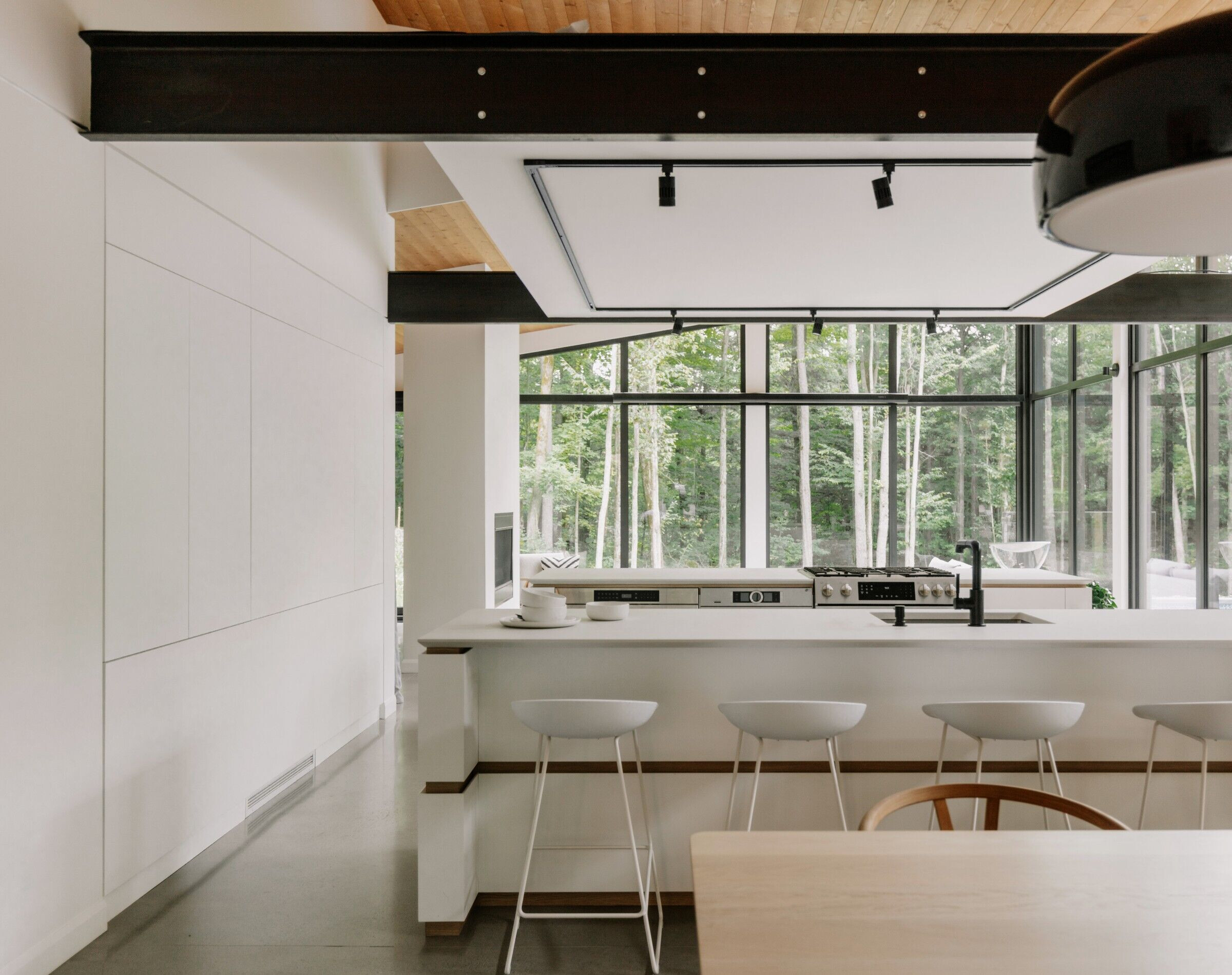 https://archello.com/story/120804/attachments/photos-videos/8 photo_credit Ian Balmorel