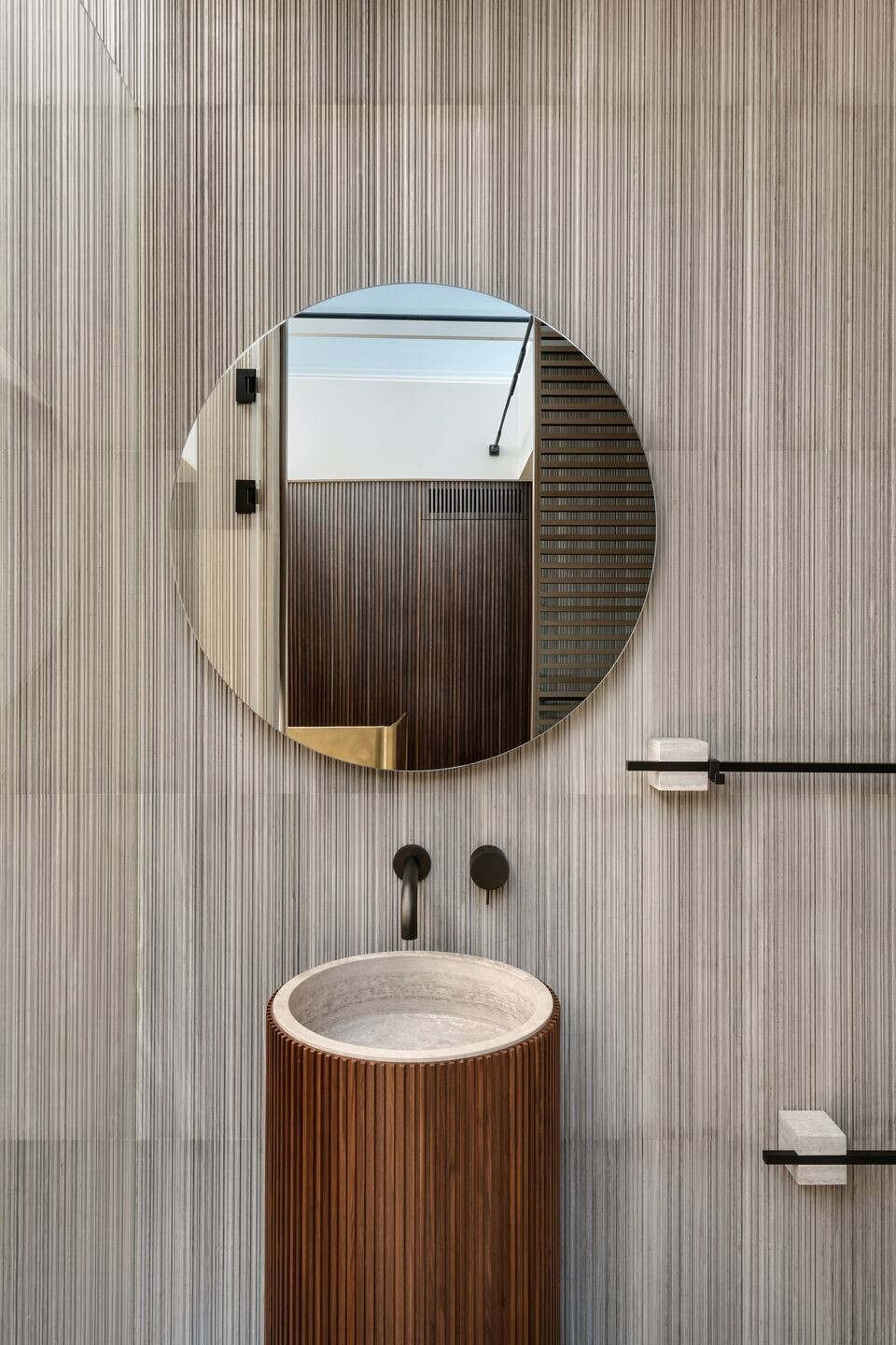 https://archello.com/story/120921/attachments/photos-videos/16 photo_credit Oded Smadar