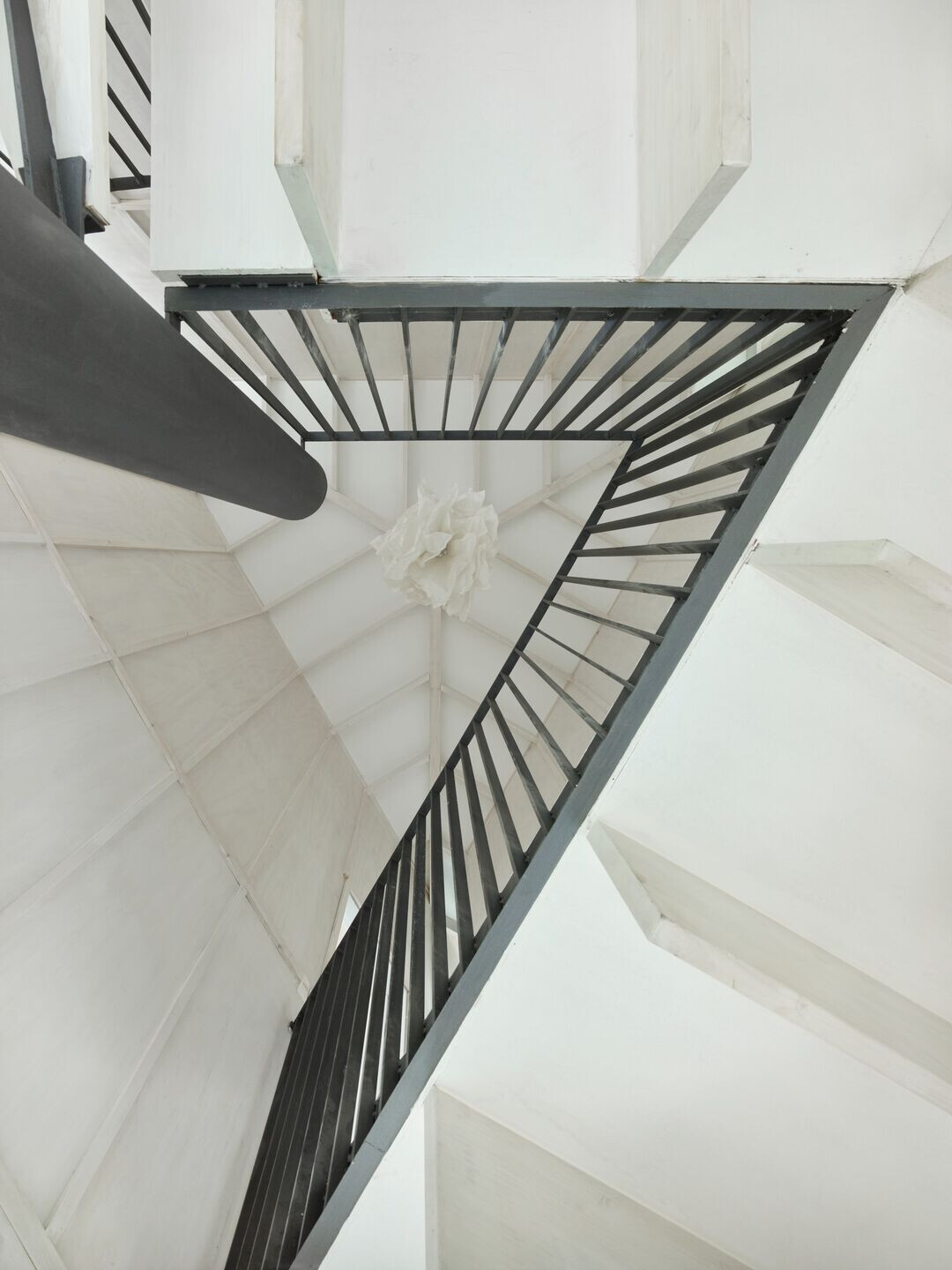 https://archello.com/story/121007/attachments/photos-videos/5 photo_credit Roland Halbe