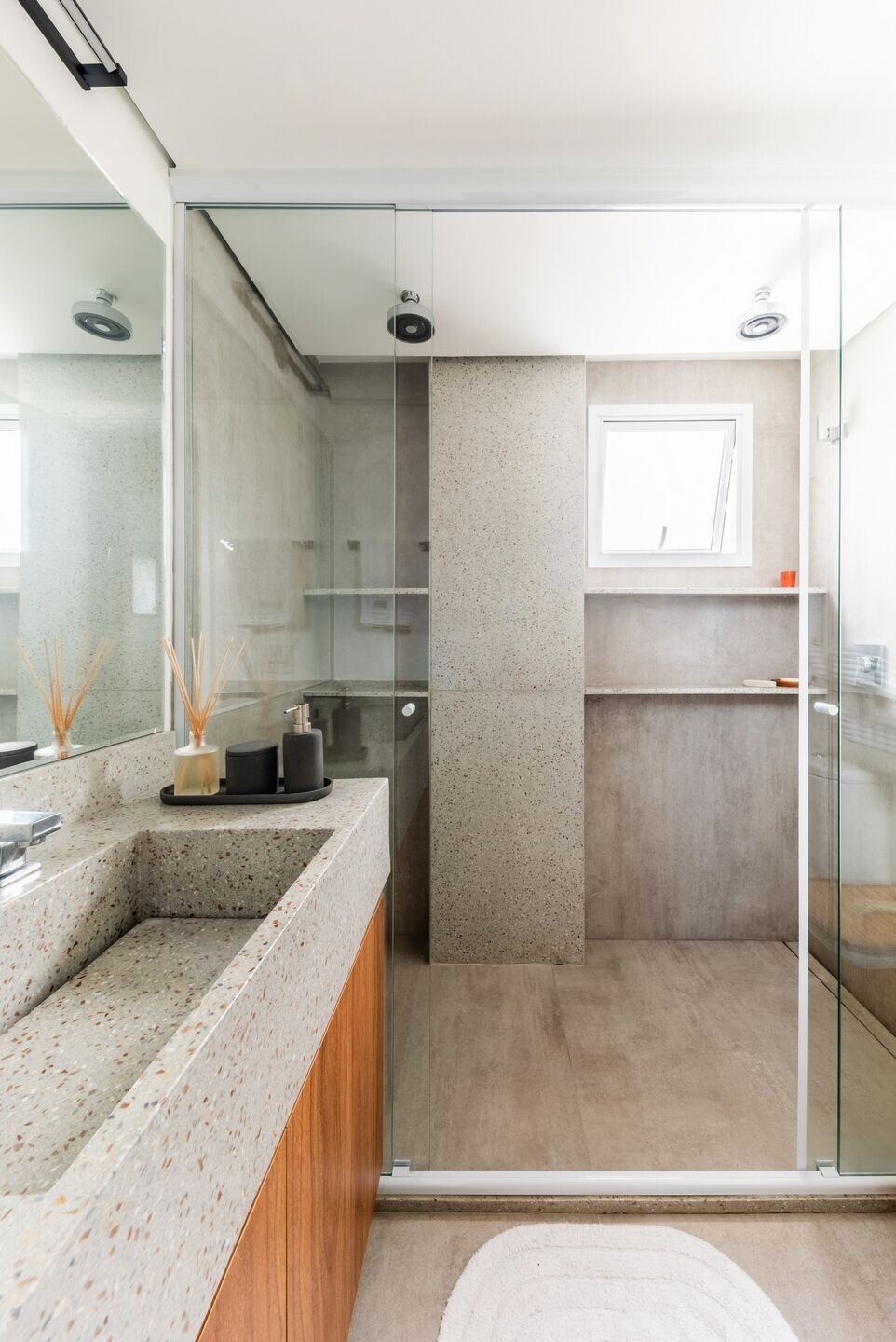 https://archello.com/story/121003/attachments/photos-videos/22 photo_credit Guilherme Pucci