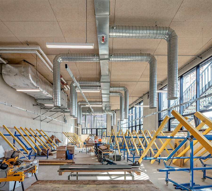 https://archello.com/story/104622/attachments/photos-videos/13