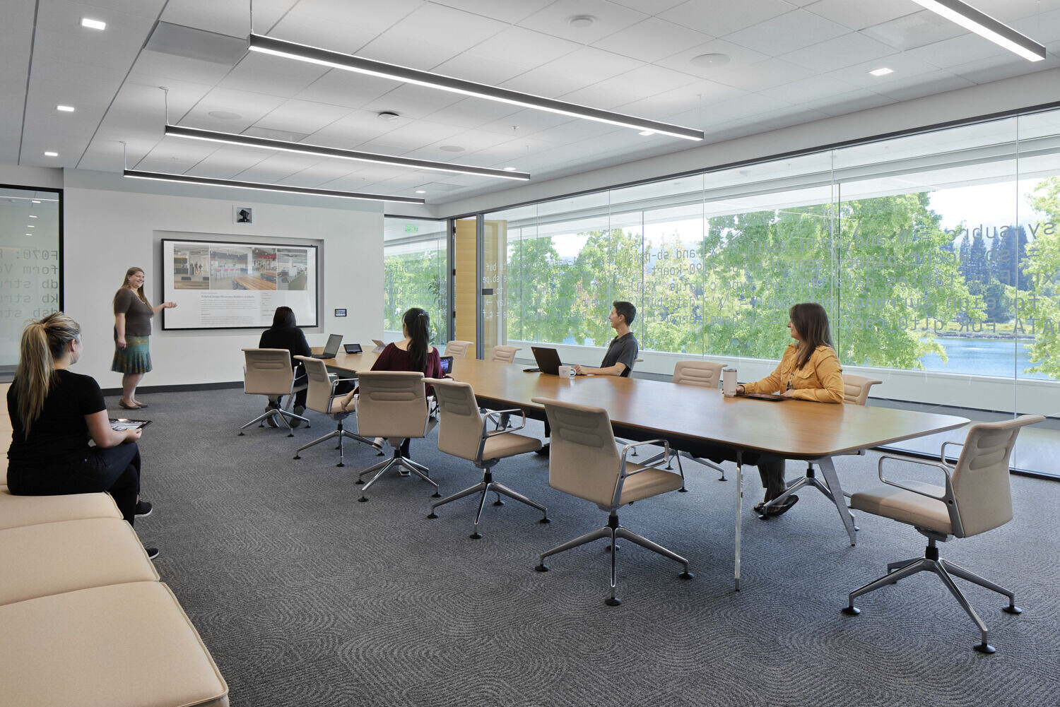 https://archello.com/story/121358/attachments/photos-videos/8 photo_credit Chad Davies