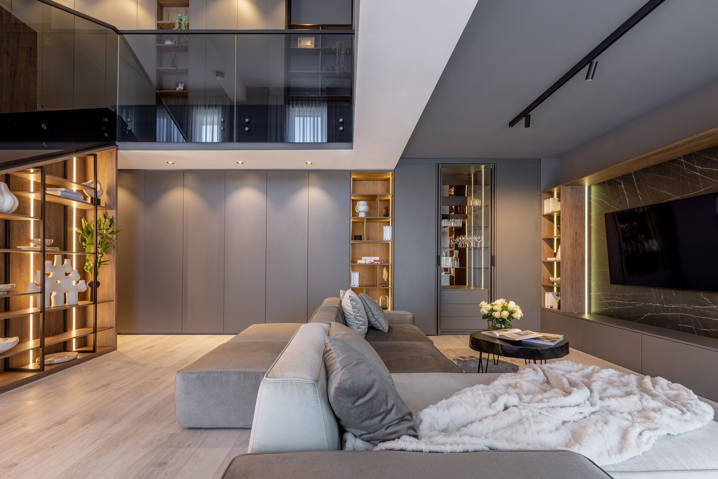 https://archello.com/story/121313/attachments/photos-videos/3 photo_credit Sabin Prodan