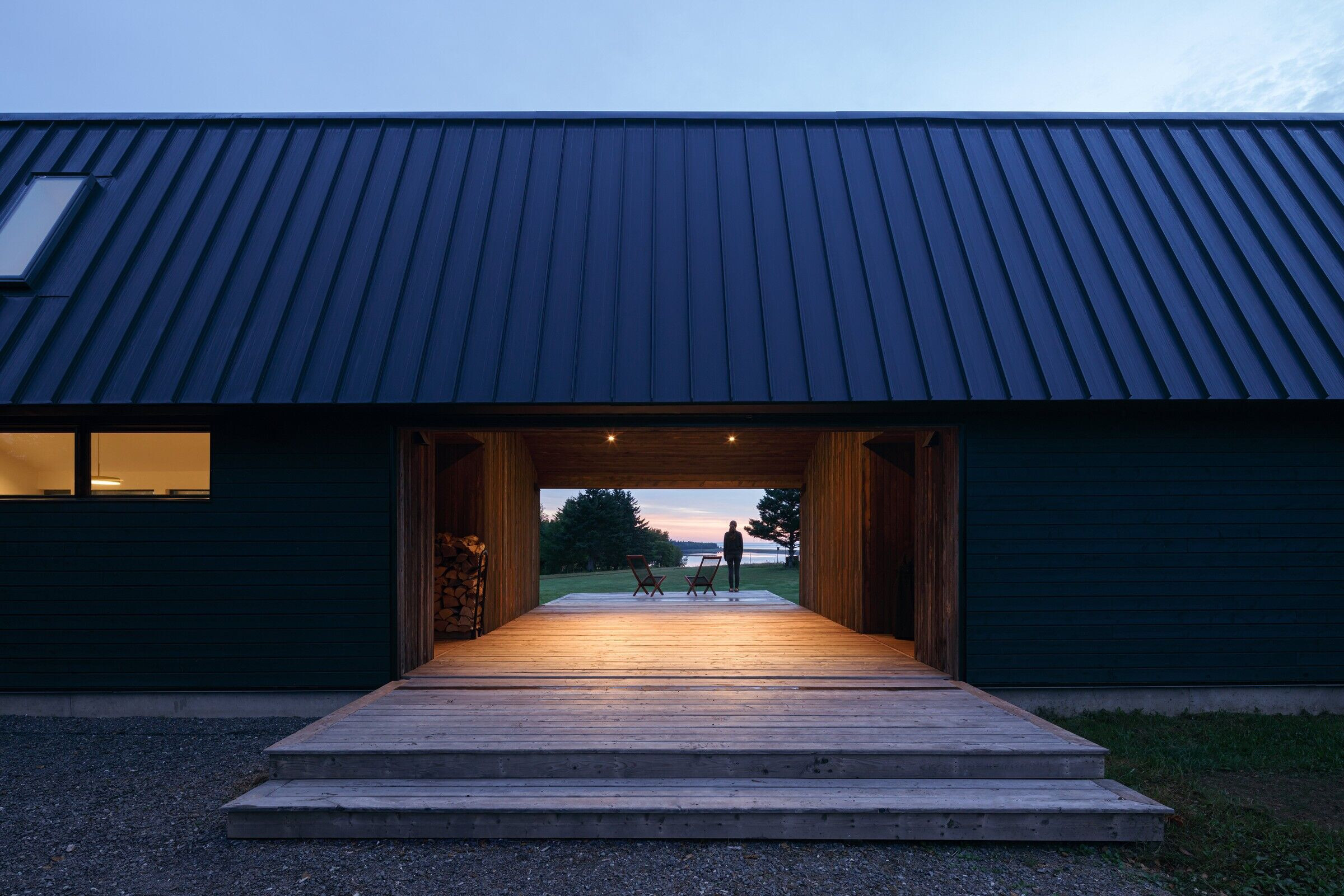 https://archello.com/story/121441/attachments/photos-videos/9 photo_credit Ema Peter