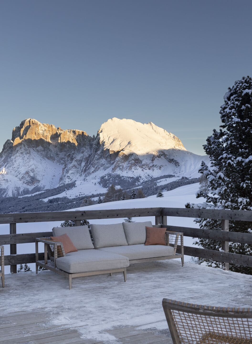 https://archello.com/story/121452/attachments/photos-videos/8 photo_credit Mattia Greghi