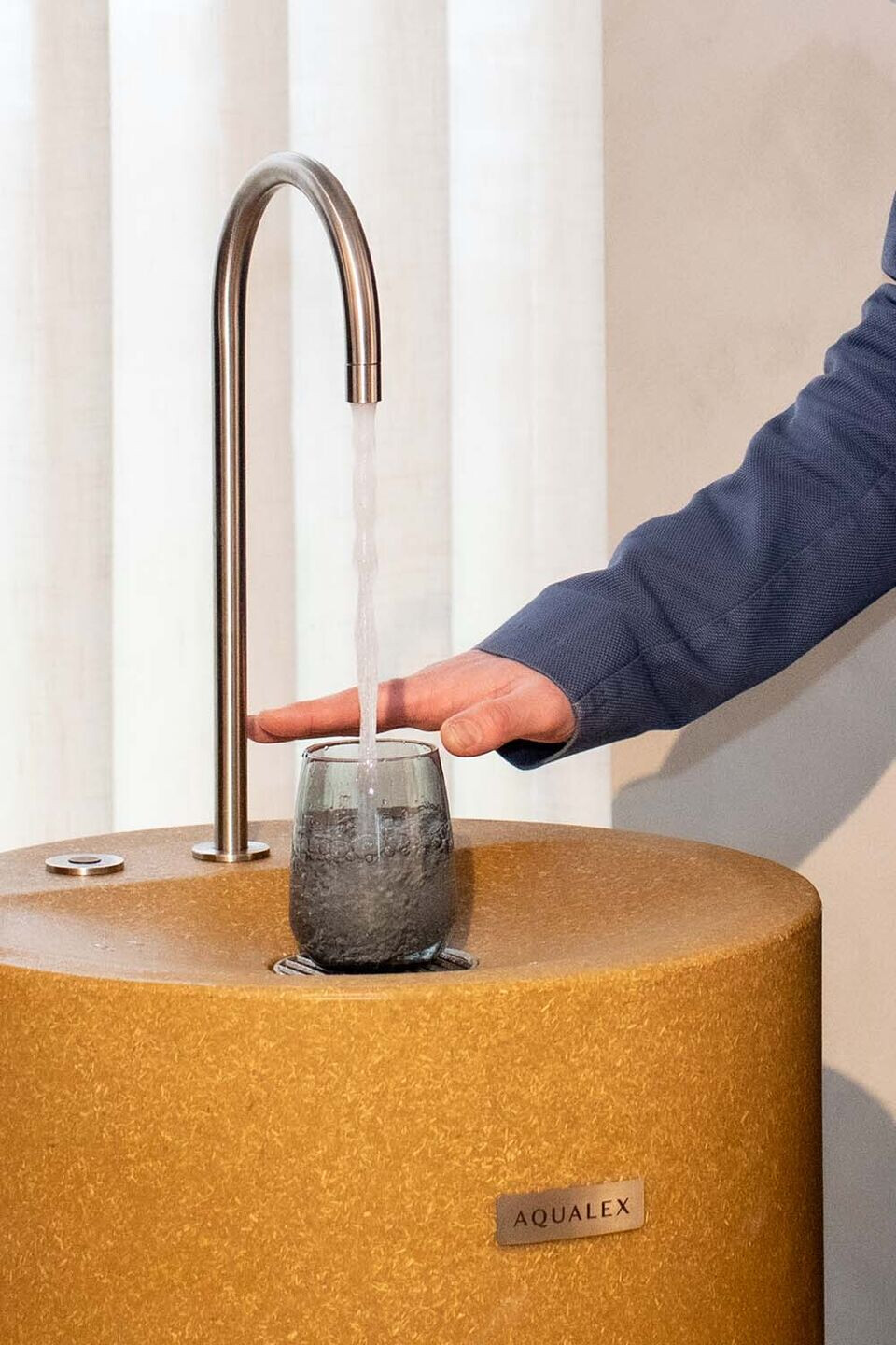 https://archello.com/product/95088/attachments/photos-videos/6