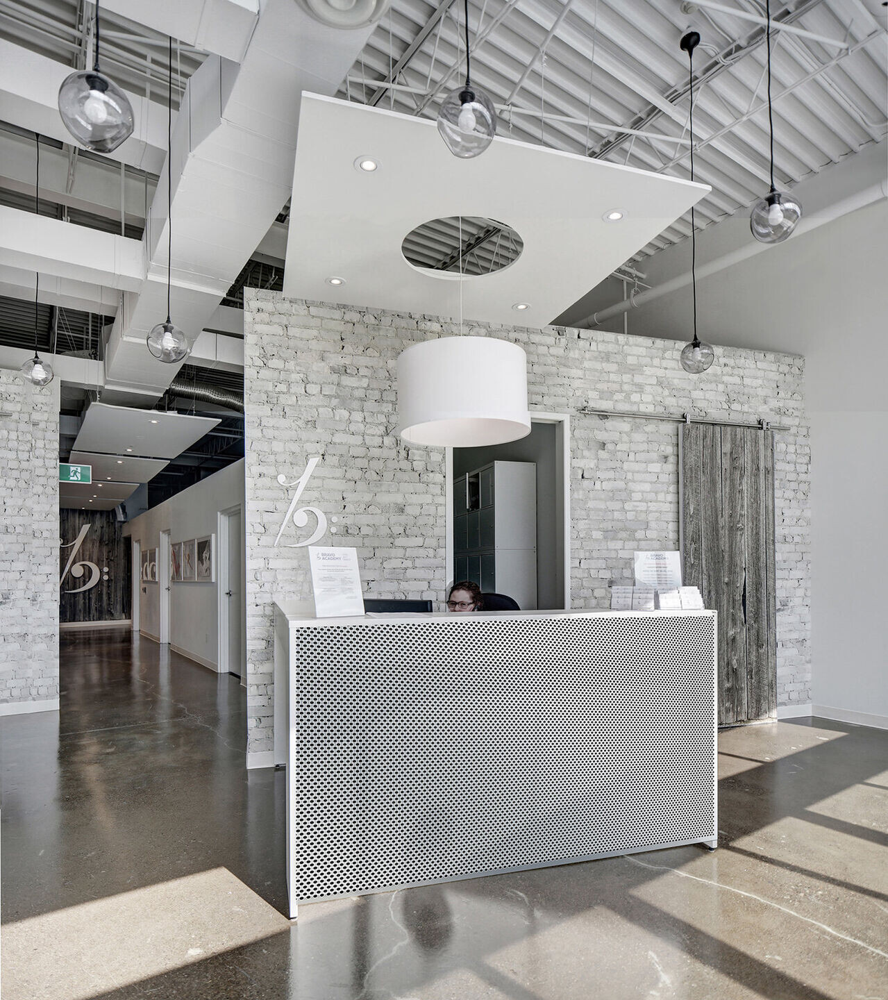 https://archello.com/story/121550/attachments/photos-videos/3 photo_credit C& Partners Architects