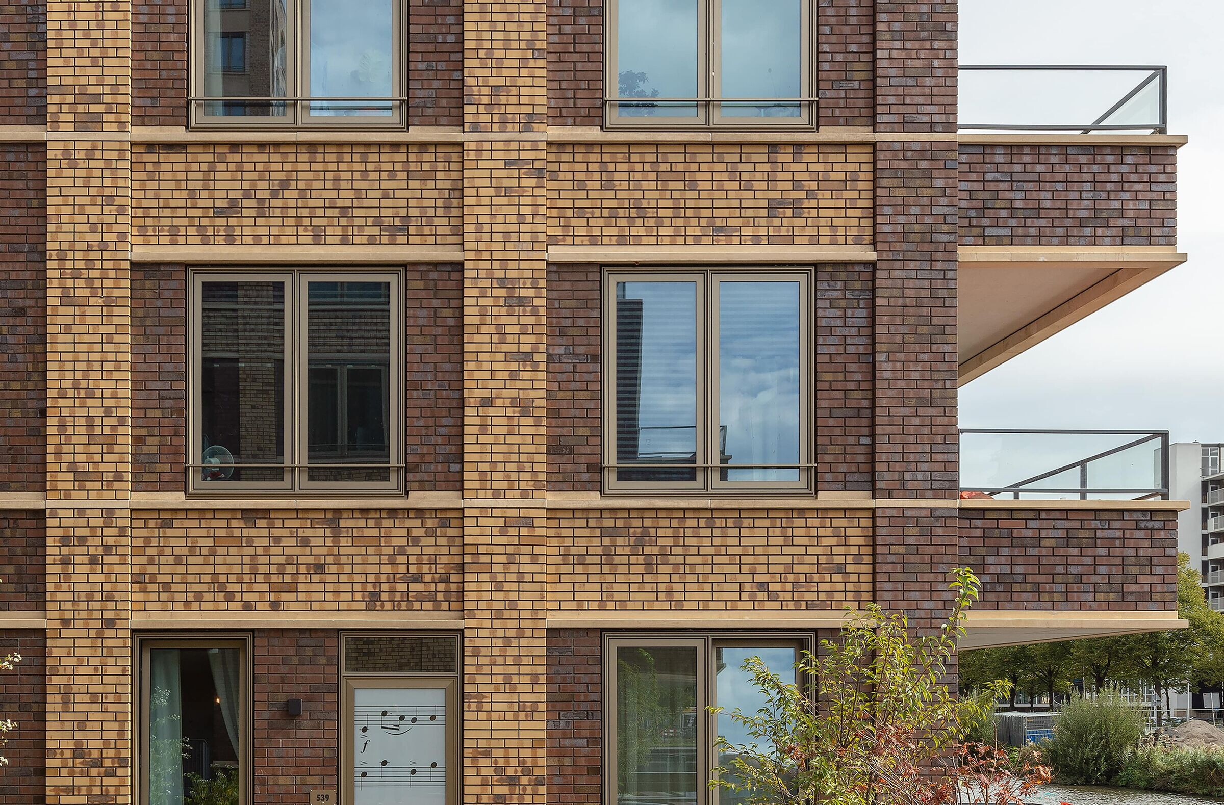 https://archello.com/story/121678/attachments/photos-videos/5 photo_credit LEVS architecten