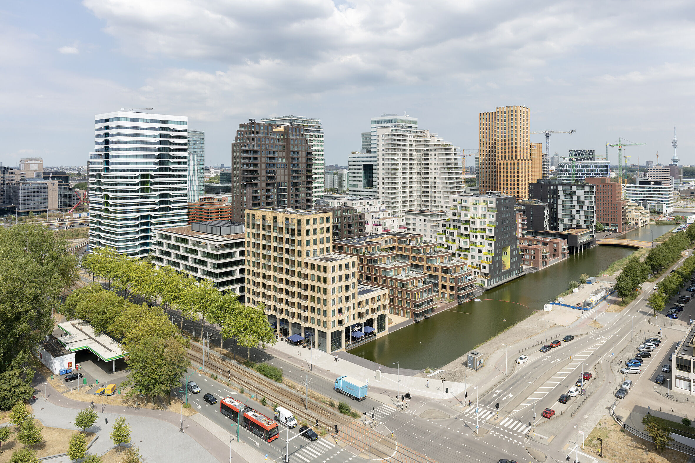 https://archello.com/story/121678/attachments/photos-videos/13 photo_credit LEVS architecten