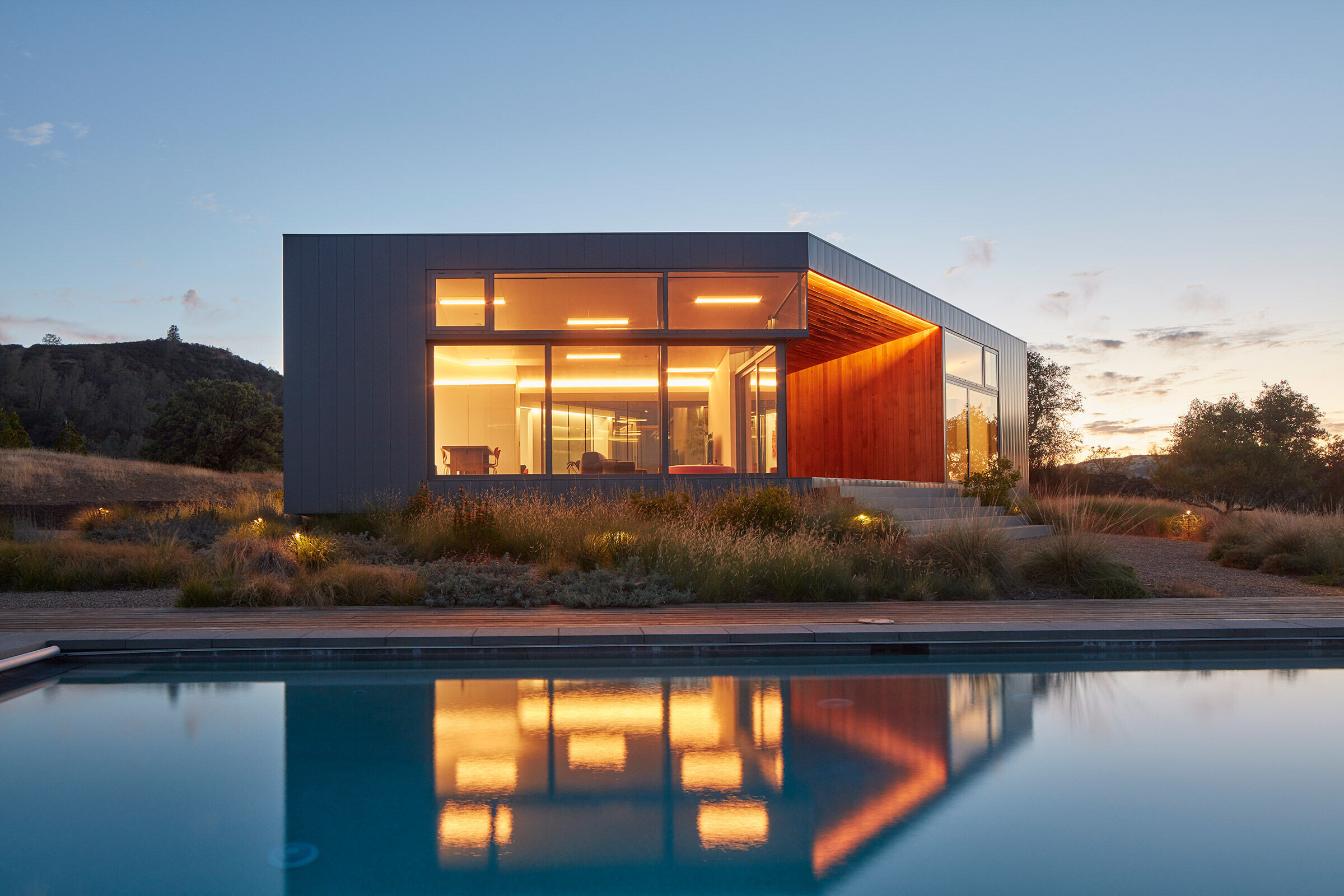 https://archello.com/story/121712/attachments/photos-videos/44 photo_credit Bruce Damonte